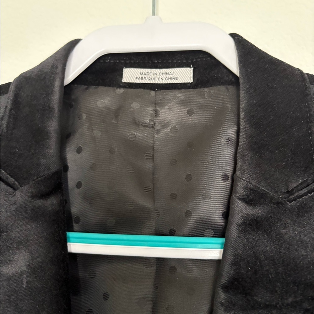 Express Black Velvet Jacket - Picture 3 of 6